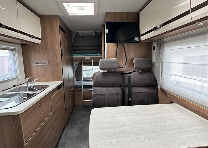 Κάμπινγκ Na Kolech Κλάντνο